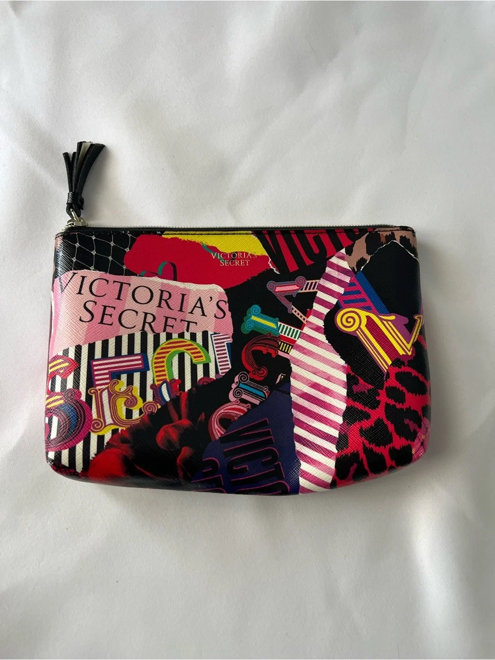 Victoria's Secret Multicolor Graphic Zip Pouch - Pink & Black